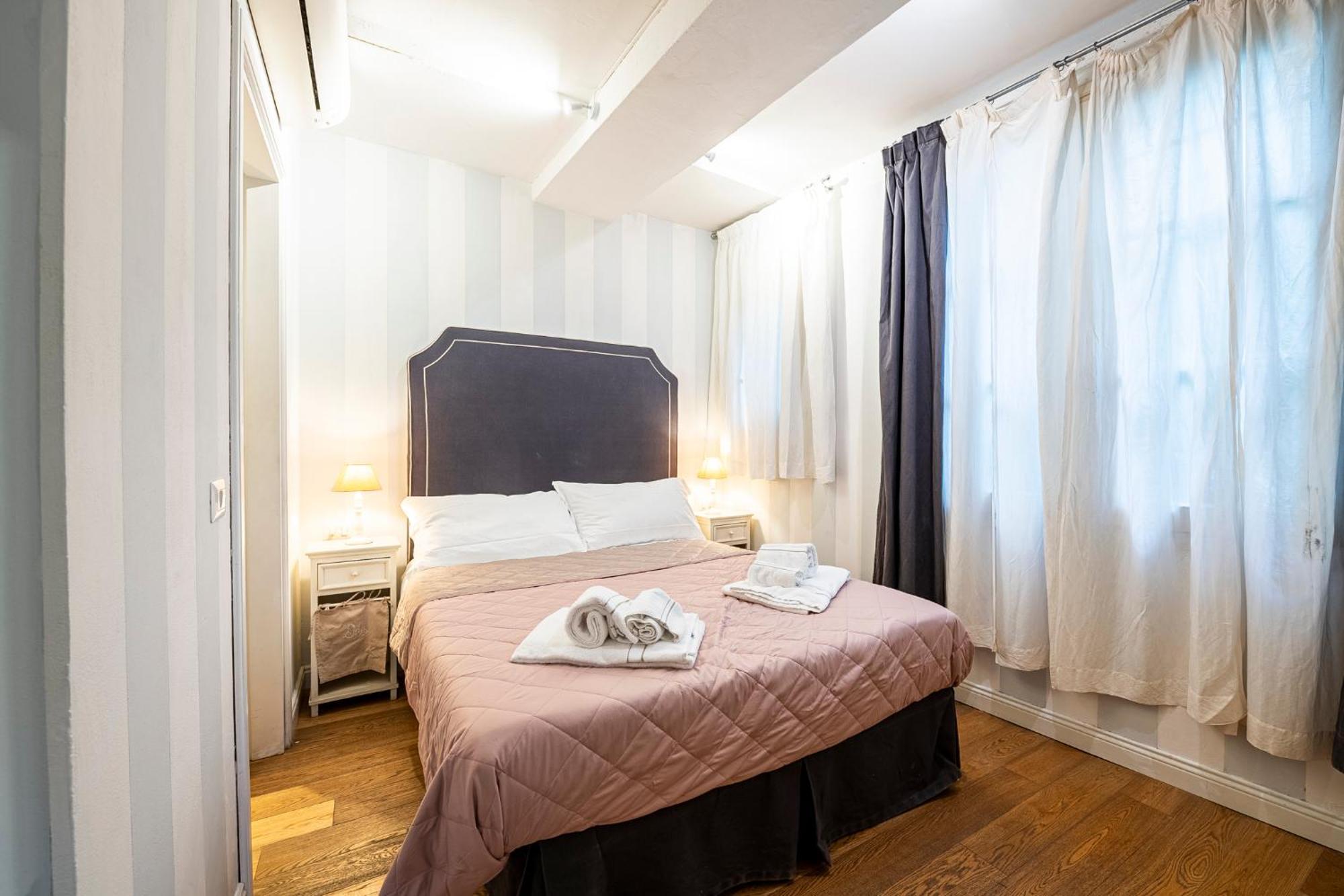 Suite In Pz. Michelangelo: Due Camere Con Due Bagni Firenze Kültér fotó